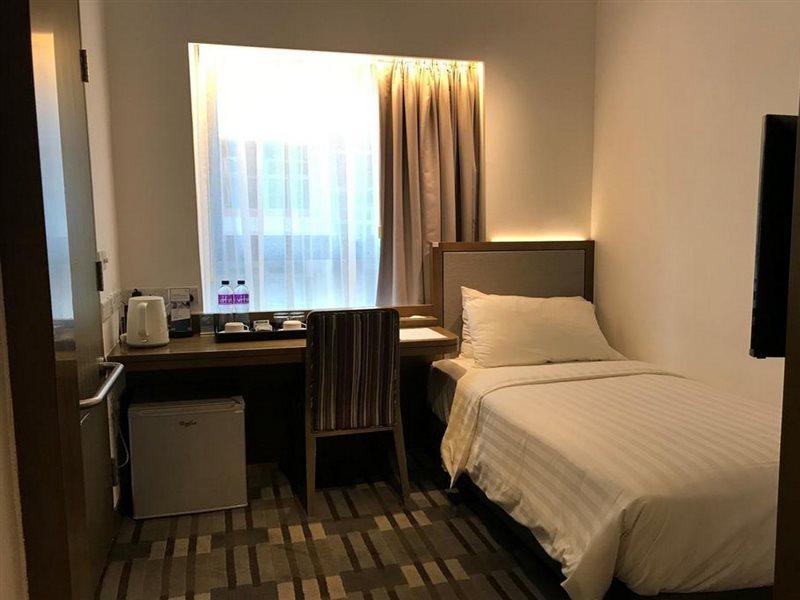 One Eighteen Apartment Hongkong
